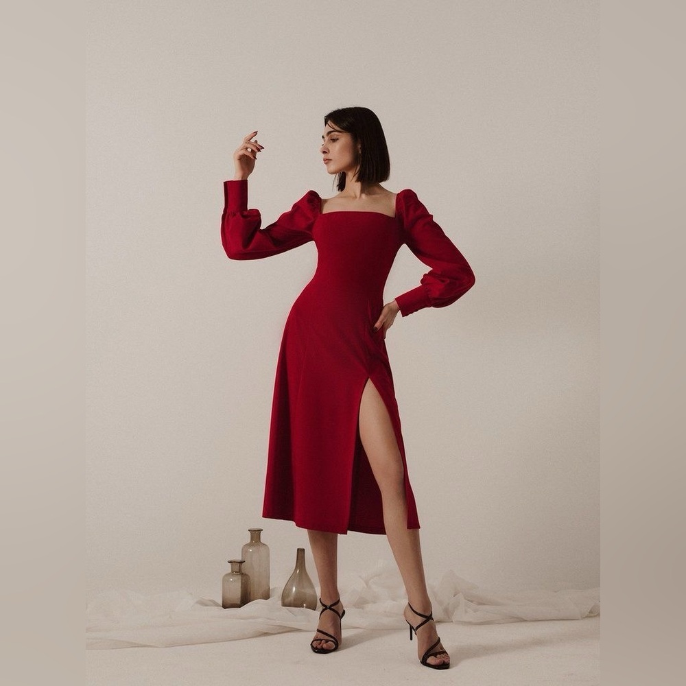 Lichi red dress